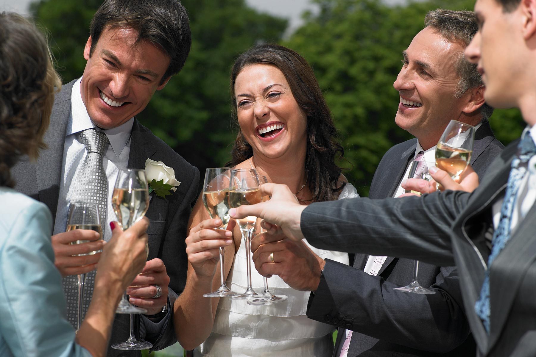 To Serve or Not To Serve: Cocktails or Mocktails at Your Wedding
